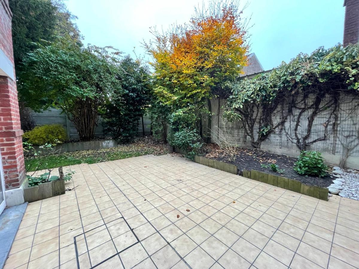 Residence Croix D'Anzin ヴァランシエンヌ エクステリア 写真